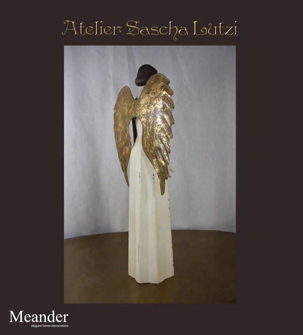 Engel Antikweiß mit goldenen Flügeln 48cm