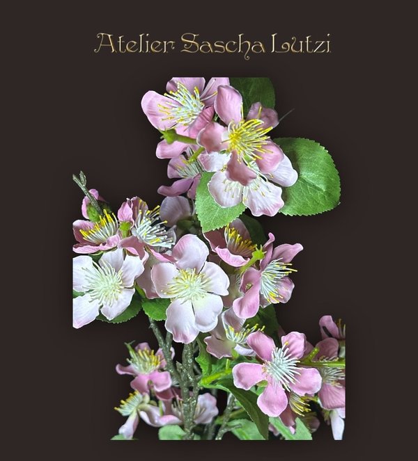 Dekorative künstliche Apfelblüte / Zweig rosa